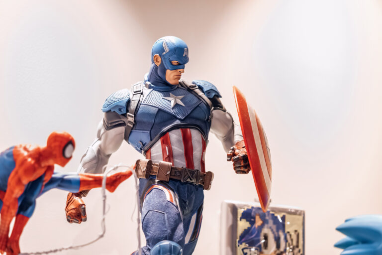 Figurine